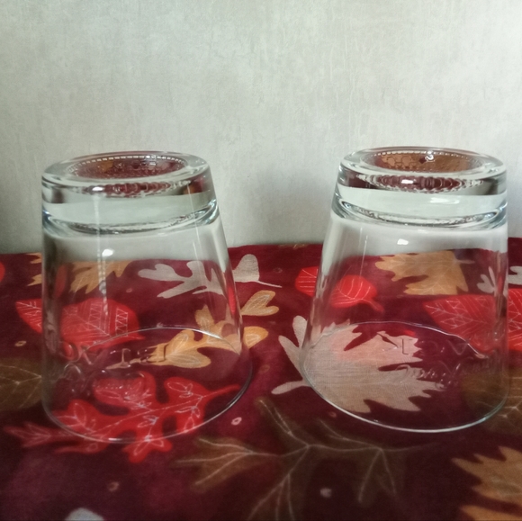 Vintage Crown Royal Black Embossed Cap Base Rocks Glass Whisky Lowball Barware - Picture 6 of 8